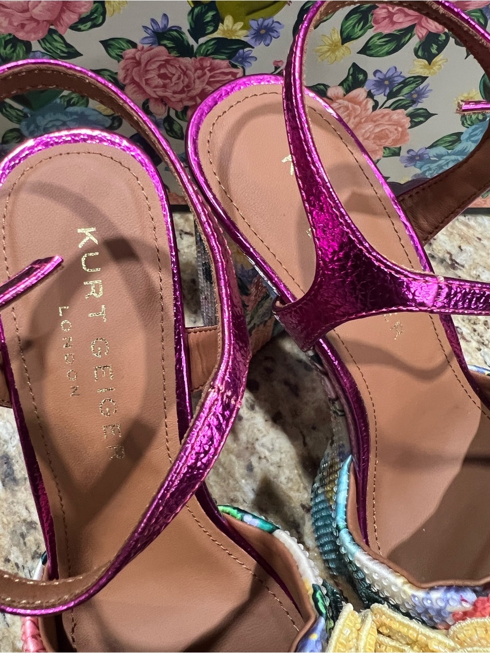 Kurt Geiger KENSINGTON Metallic Fuchsia Floral Beaded Platform Sandals 37 - Picture 13 of 16